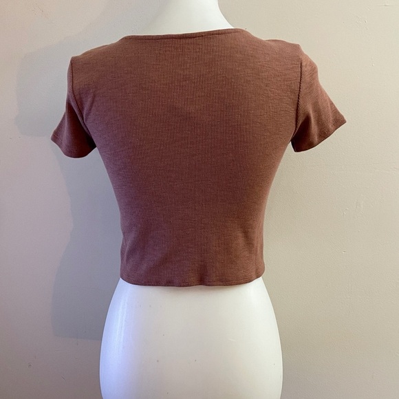 Aeropostale Women's Tan Tie-Front Ribbed Knit Crop Blouse Mocha Mousse Fall Boho - Picture 2 of 4
